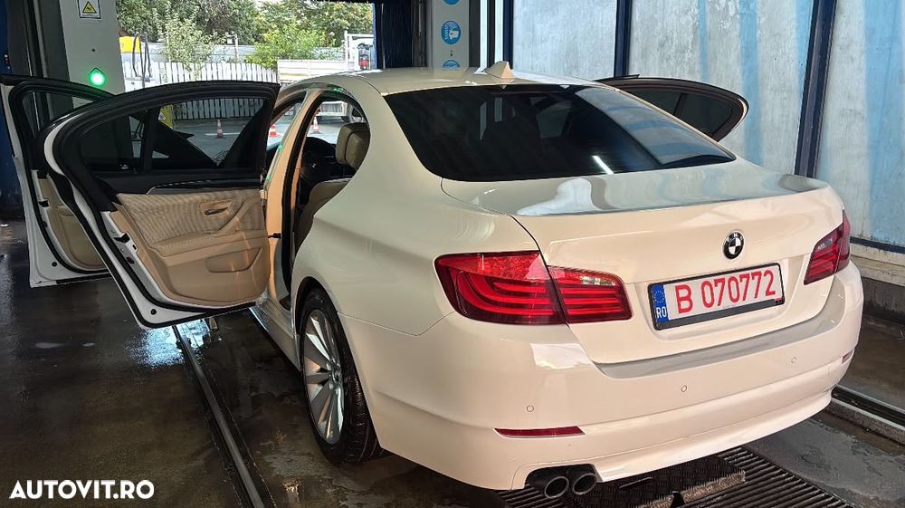 BMW Seria 5 520d - 4
