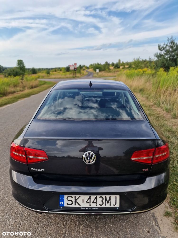 Volkswagen Passat 1.8 TSI BMT Highline - 12