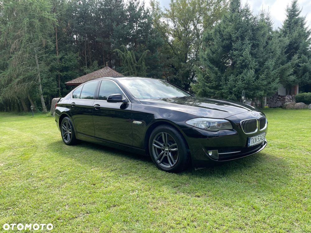 BMW Seria 5 523i - 3