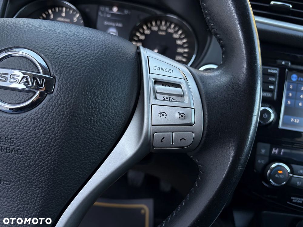 Nissan Qashqai 1.2 DIG-T Tekna - 26