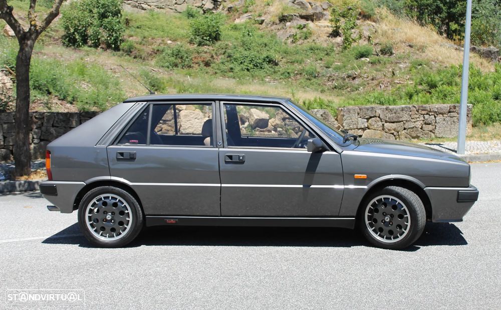 Lancia Delta 1.6 HF Turbo - 5