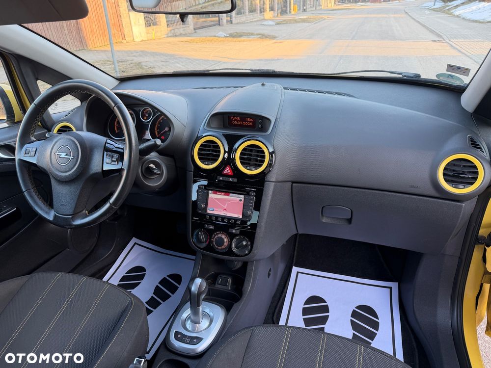 Opel Corsa 1.2 16V Color Edition EasyTronic - 11