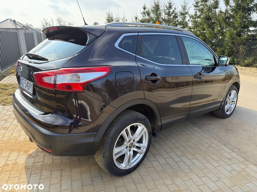 Nissan Qashqai - 10