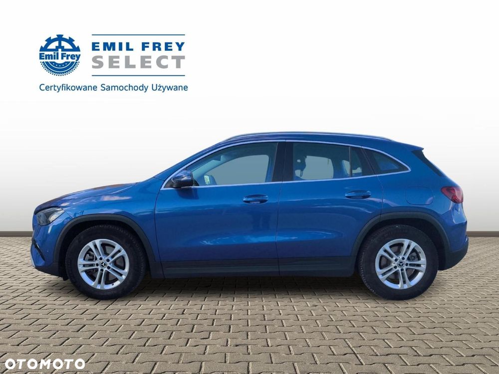 Mercedes-Benz GLA - 2