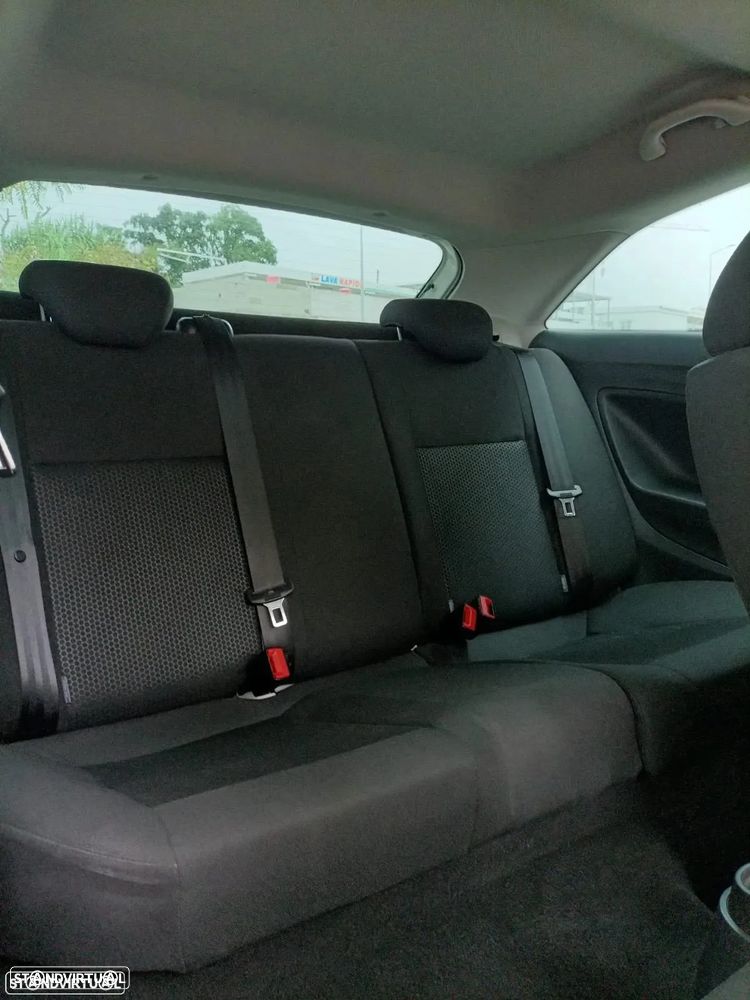 SEAT Ibiza 1.6 TDI FR - 8