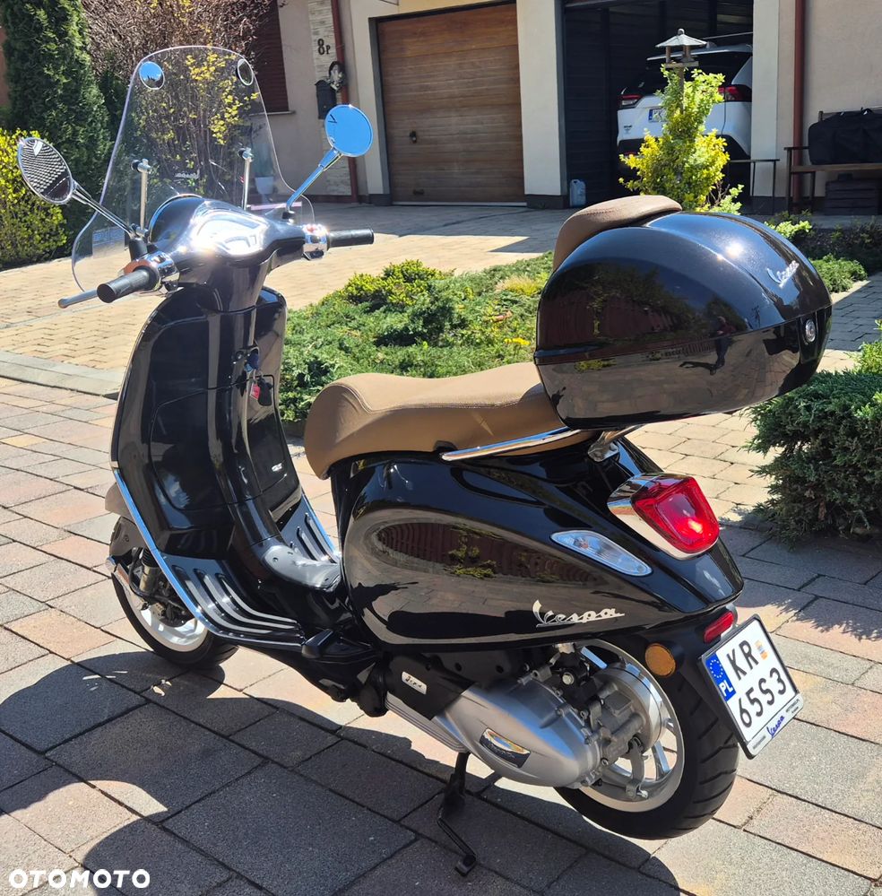 Piaggio Vespa - 4