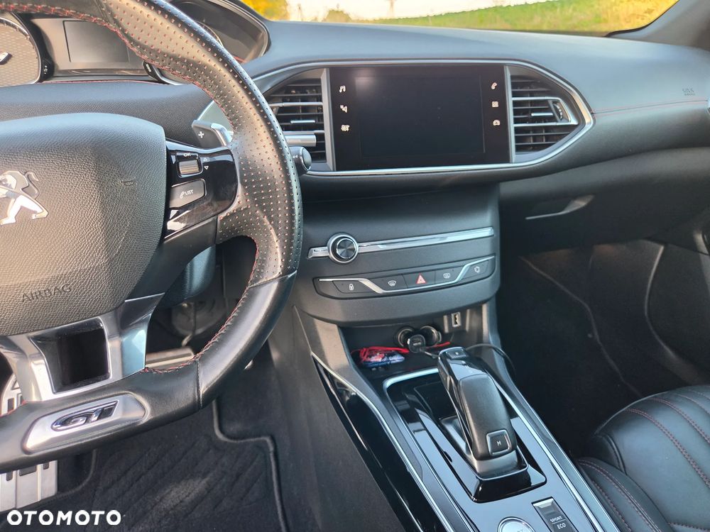 Peugeot 308 1.6 PureTech GPF GT S&S EAT8 - 13