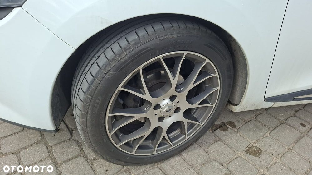 Renault Clio - 8