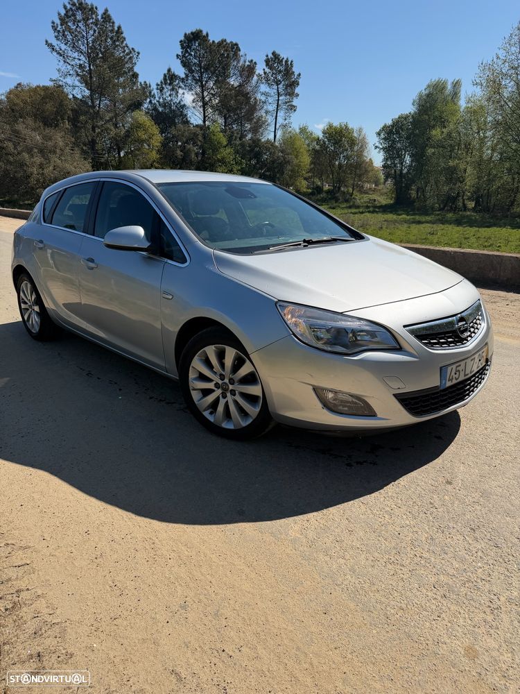 Opel Astra 1.3 CDTI Cosmo Start/Stop - 1
