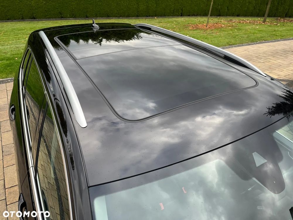Volkswagen Tiguan 2.0 TSI 4Mot Elegance DSG - 20