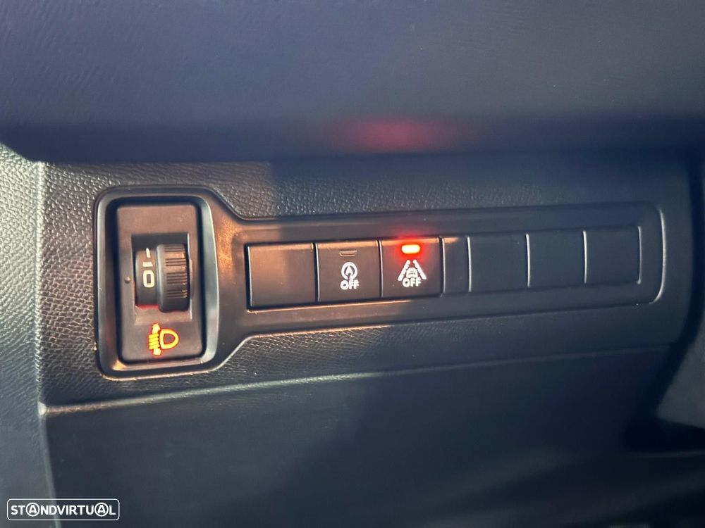 Peugeot 308 1.2 PureTech Business Line - 24