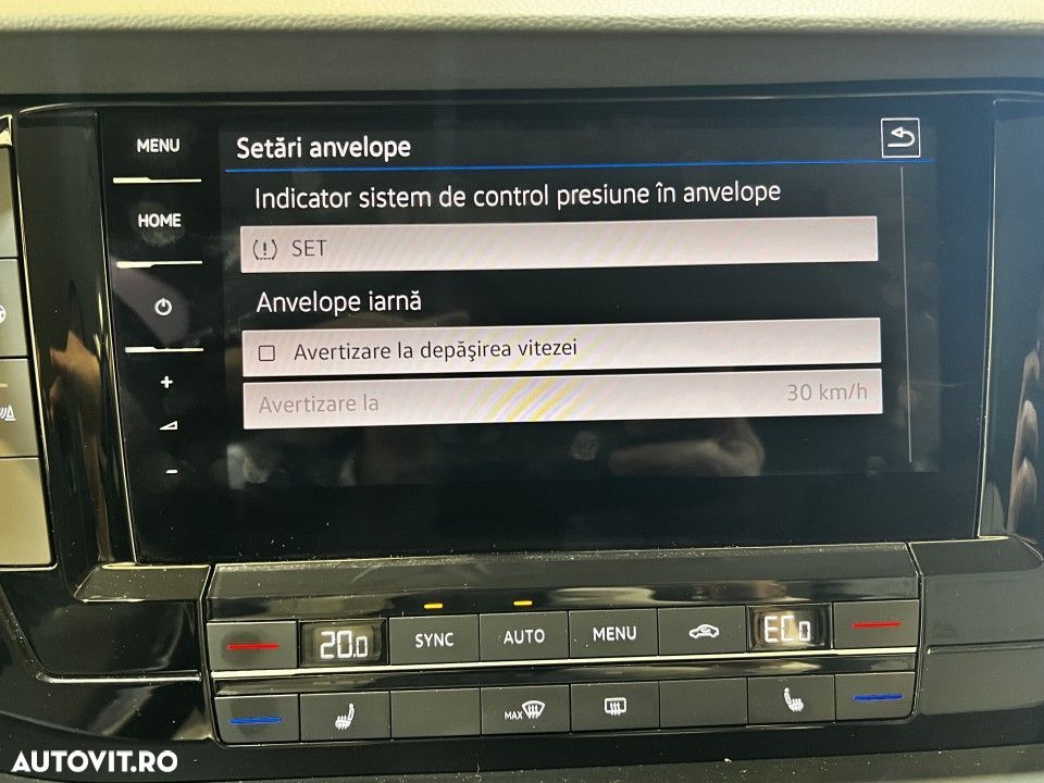 Volkswagen Touareg - 18