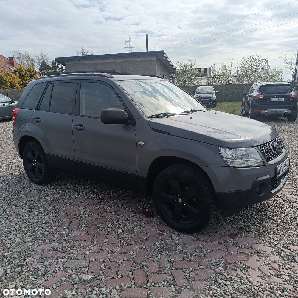 Suzuki Grand Vitara - 3
