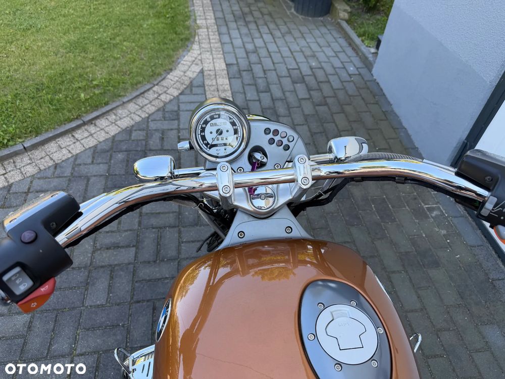 BMW R - 18