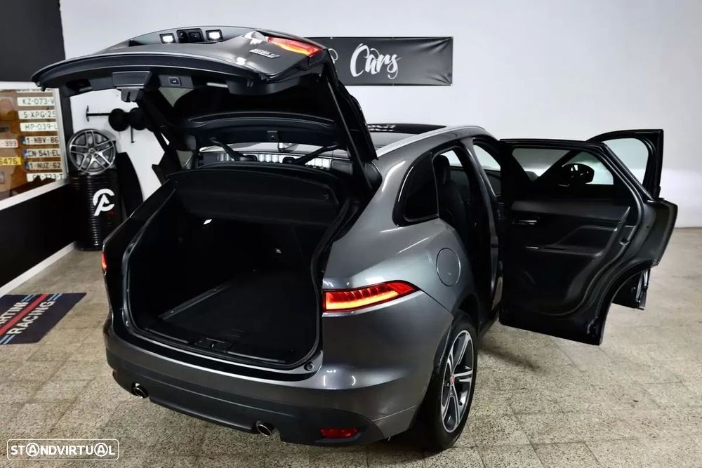 Jaguar F-Pace 25d AWD Aut. R-Sport - 9