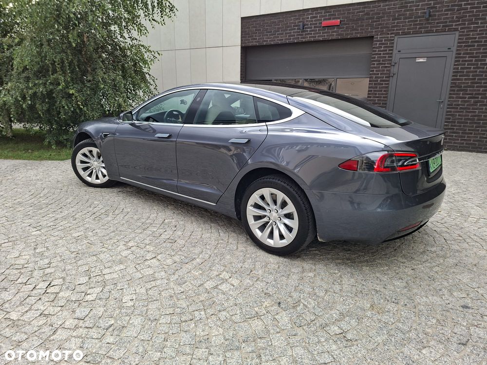 Tesla Model S Maximale Reichweite - 27