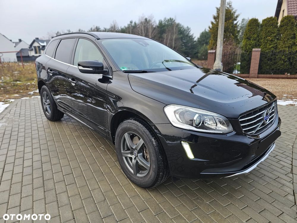 Volvo XC 60 D4 AWD Geartronic Summum - 11