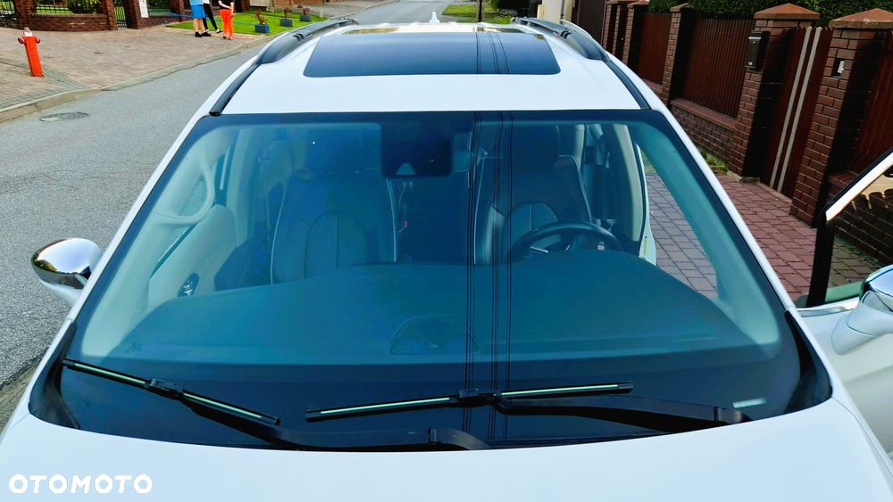Chrysler Pacifica - 11
