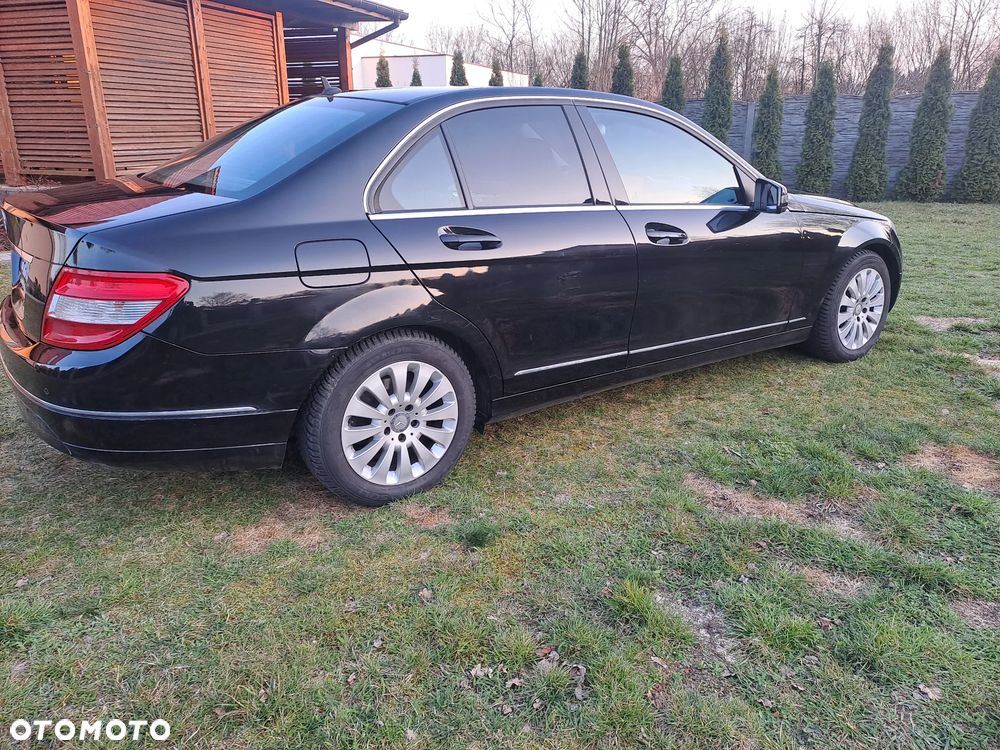 Mercedes-Benz Klasa C 220 CDI DPF Automatik Elegance - 4