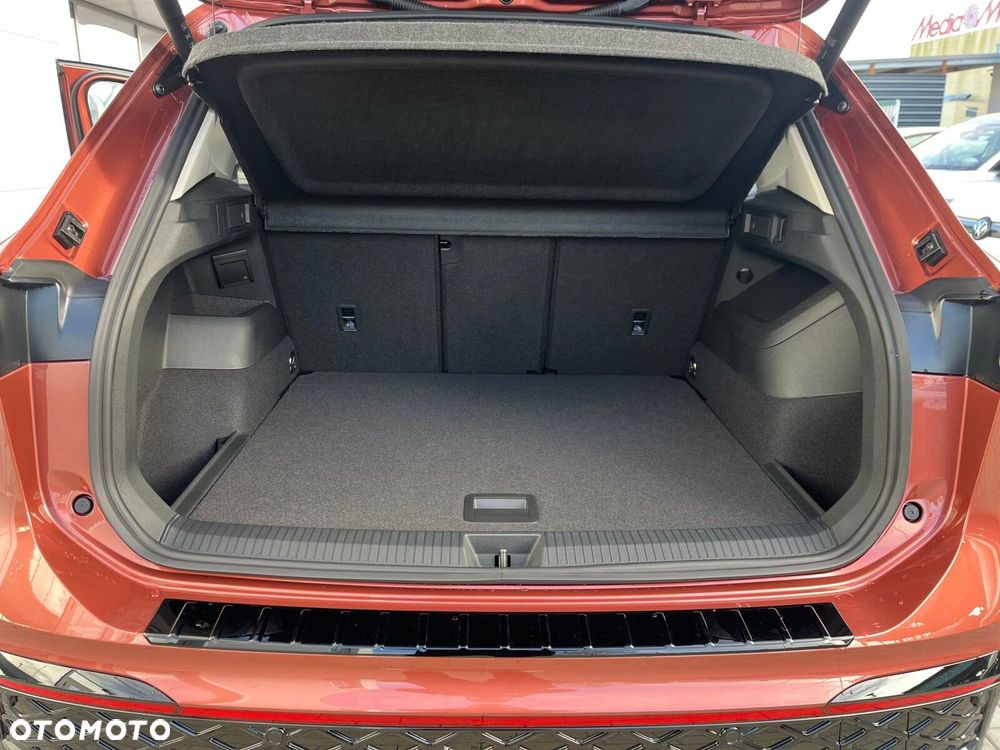 Volkswagen Tiguan - 17