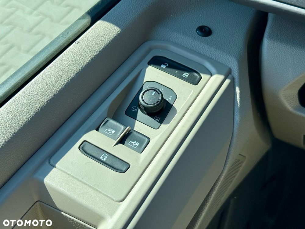 Volkswagen California - 25