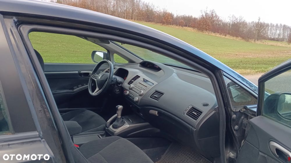 Honda Civic 1.8 Executive - 10