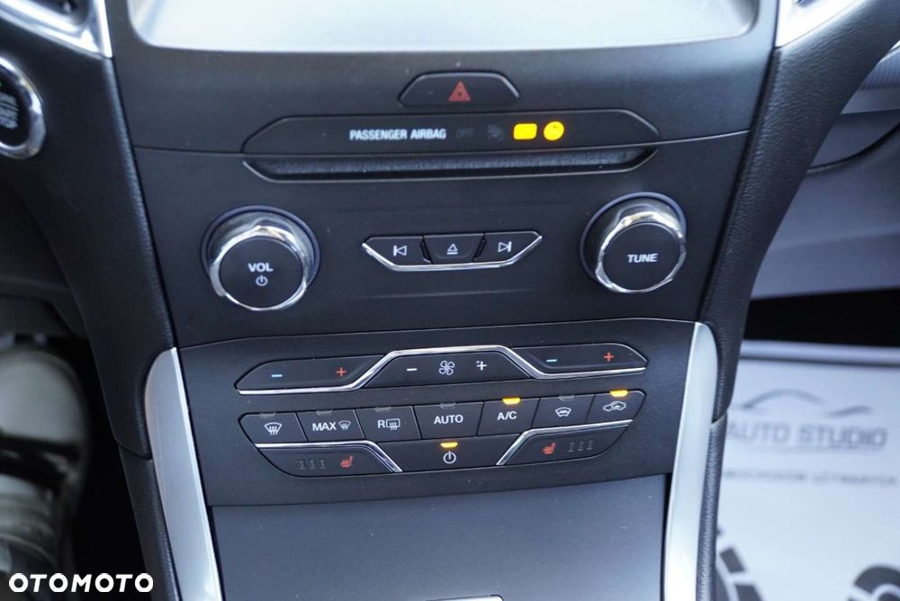 Ford S-Max 2.0 TDCi Titanium PowerShift - 20