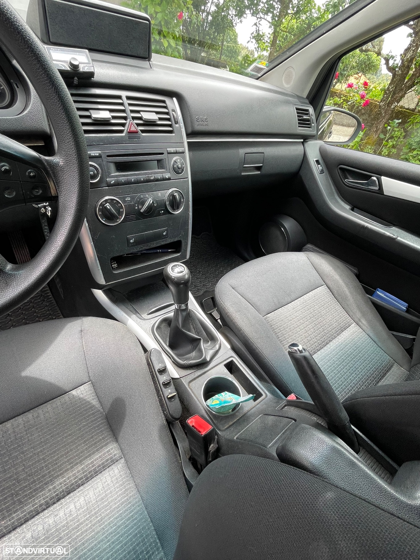 Mercedes-Benz B 180 CDi - 12
