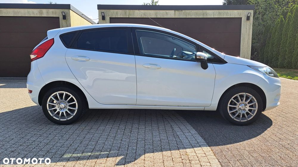 Ford Fiesta - 7