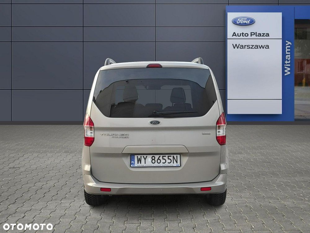Ford Tourneo Courier 1.0 EcoBoost Titanium - 4