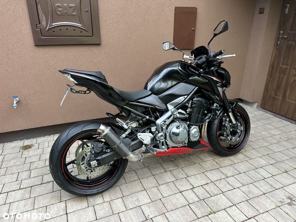 Kawasaki Z 900 - 16