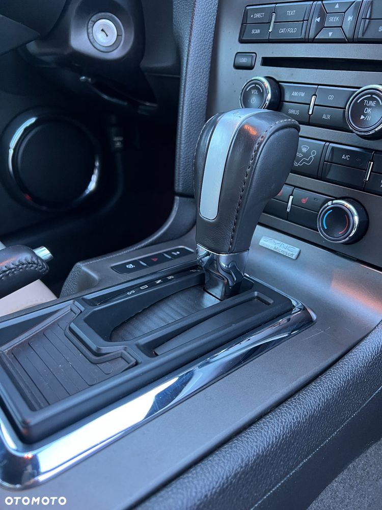 Ford Mustang 3.7 V6 Premium - 17
