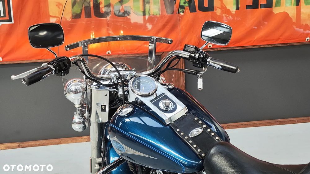 Harley-Davidson Softail Heritage Classic - 13