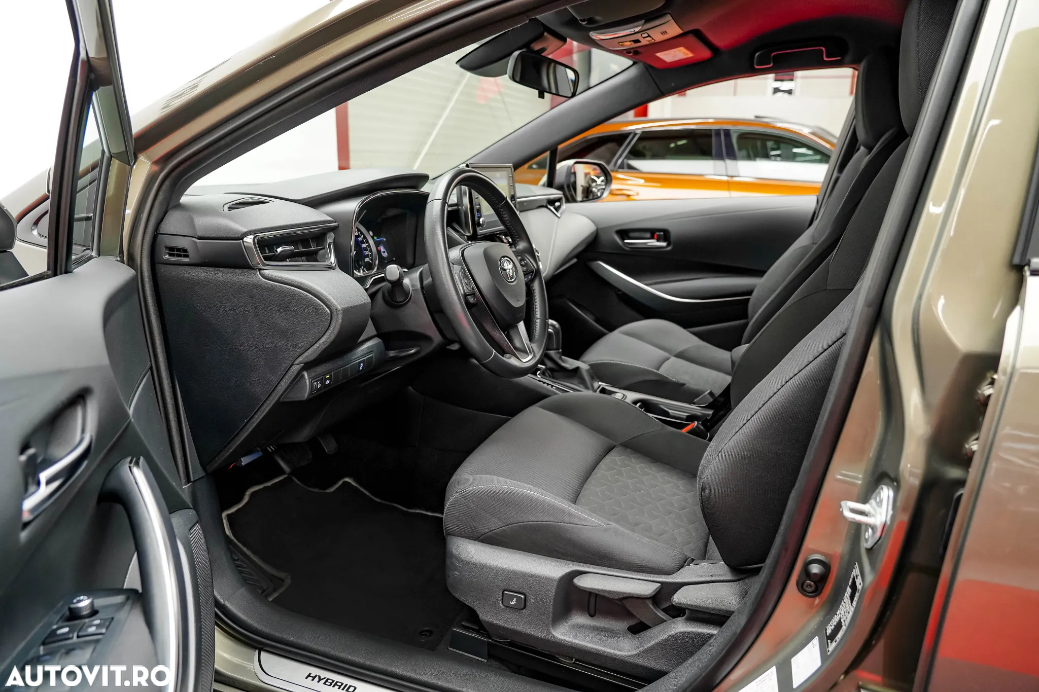 Toyota Corolla 1.8 HSD Dynamic - 4