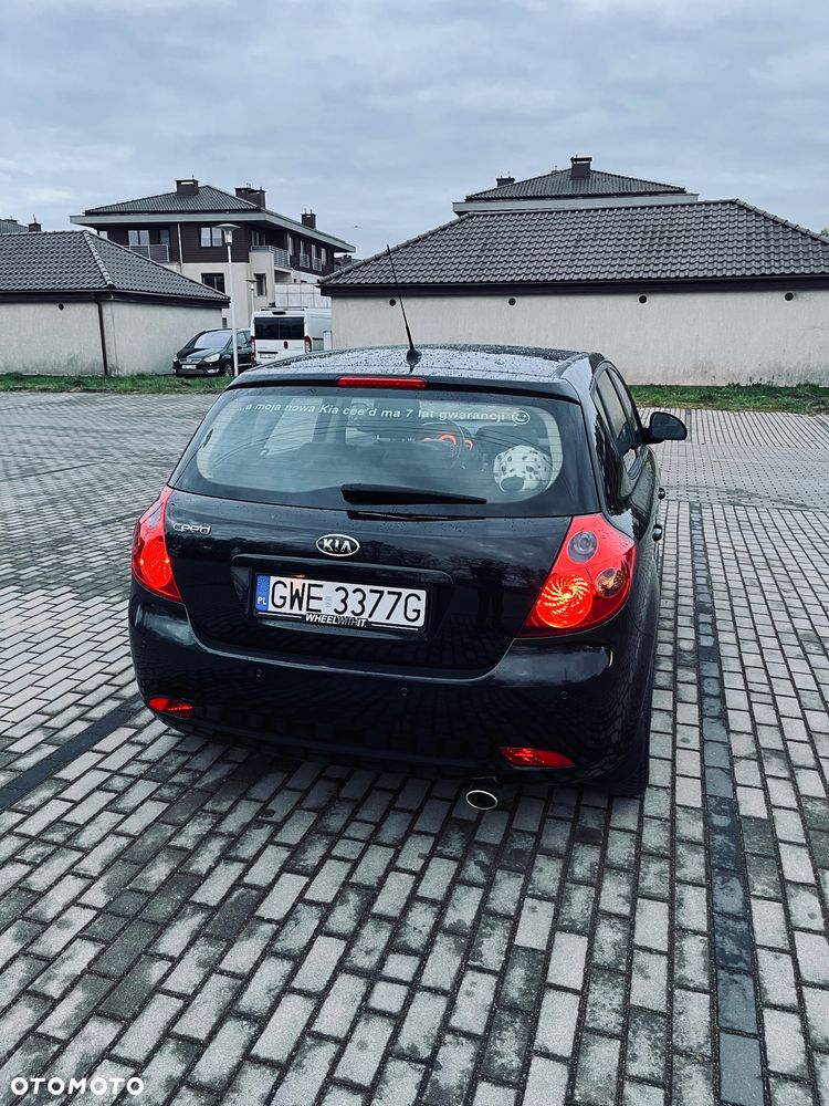 Kia Ceed 1.6 Optimum - 24