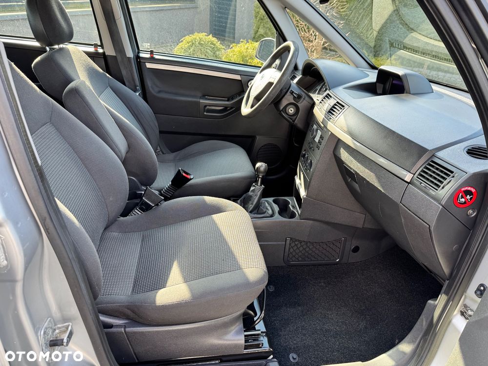 Opel Meriva - 28