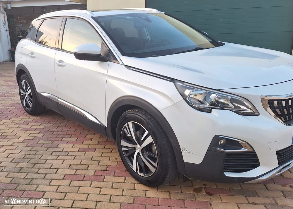 Peugeot 3008 1.5 BlueHDi Allure EAT8 - 1