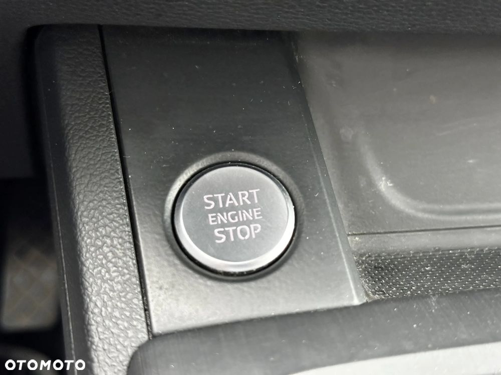 Audi A4 Avant 2.0 TDI - 28