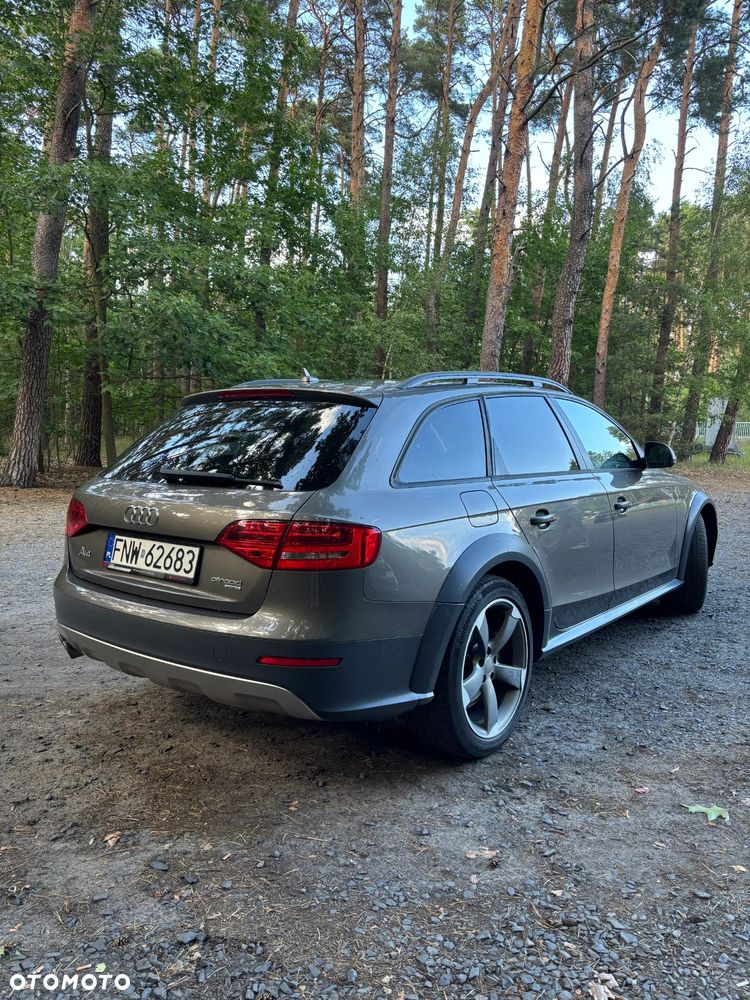 Audi A4 Allroad 2.0 TDI Quattro - 14