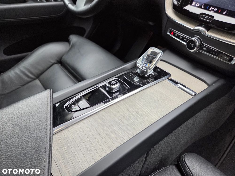 Volvo XC 60 B5 B Geartronic Inscription - 28