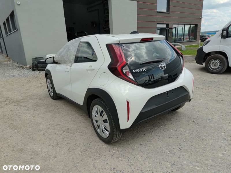 Toyota Aygo X - 17