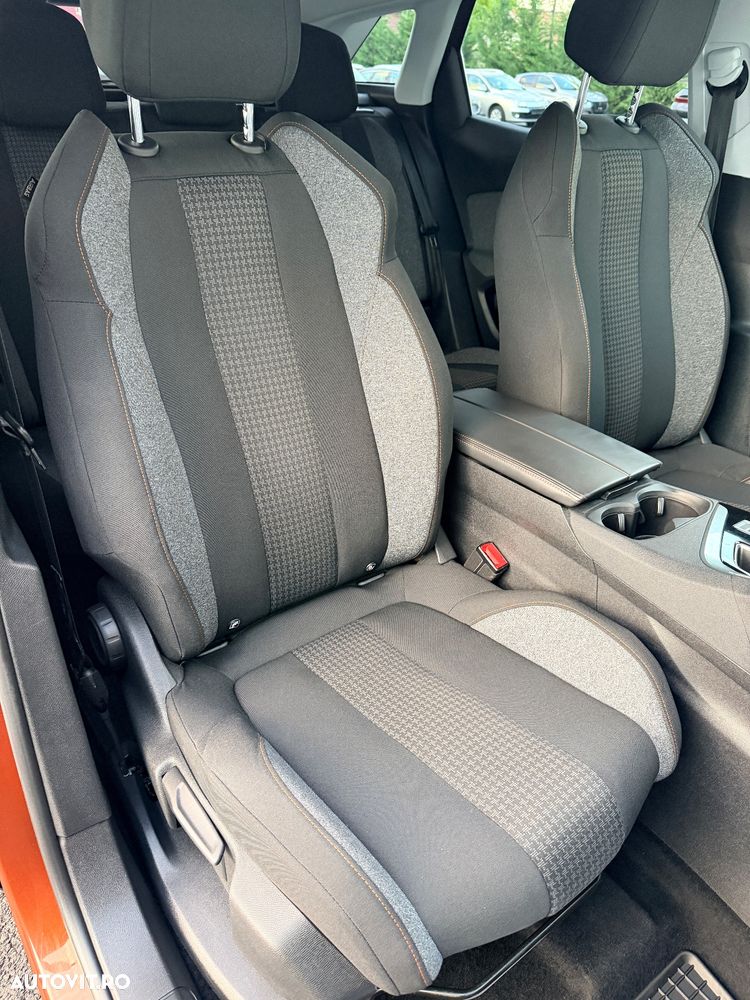 Peugeot 3008 1.5 BlueHDI S&S EAT8 Active - 15