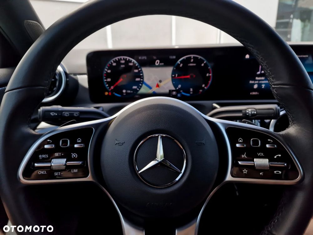 Mercedes-Benz Klasa A 200 d Progressive 8G-DCT - 15