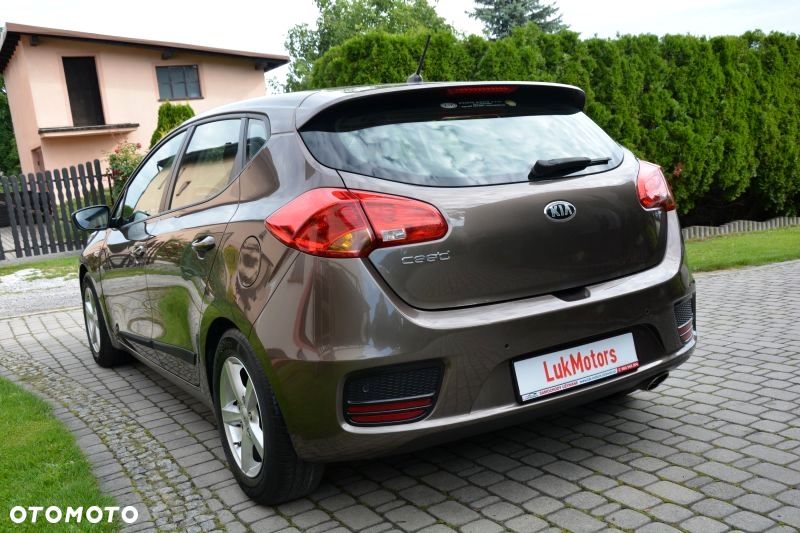 Kia Ceed 1.4 L - 29