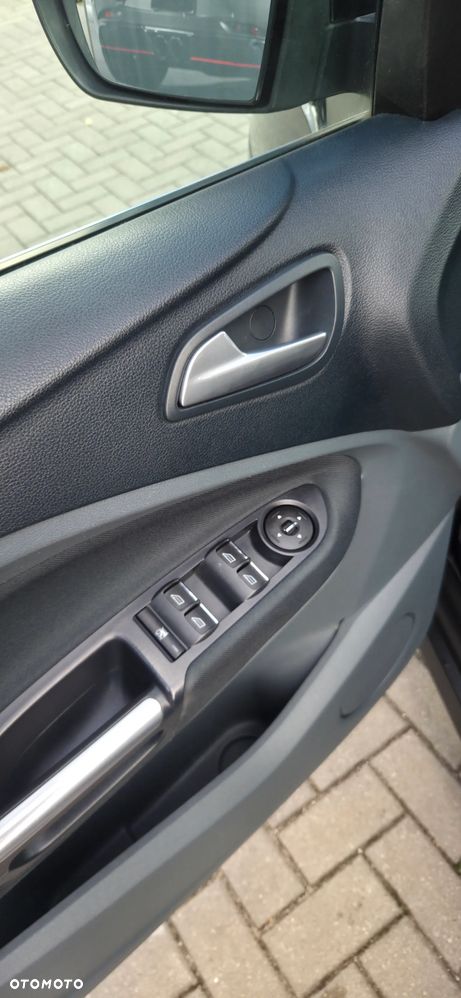 Ford C-MAX 1.6 Ti-VCT Titanium - 28