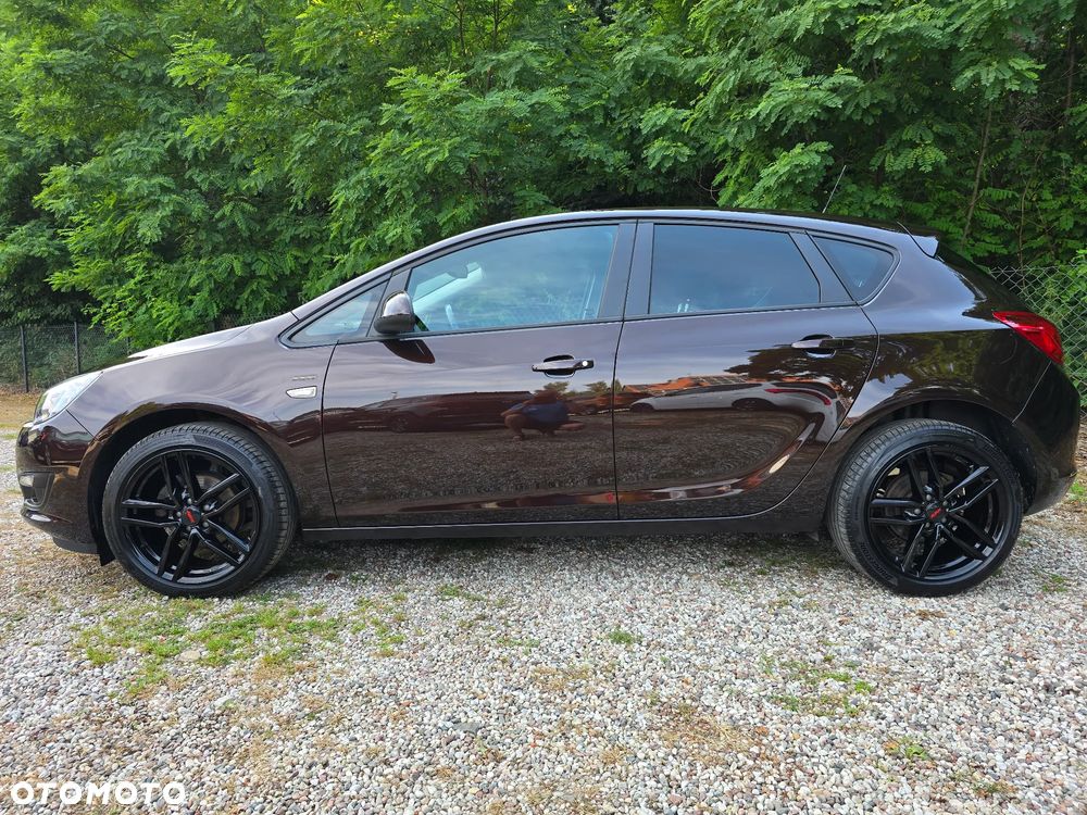 Opel Astra 1.4 Turbo Style - 8