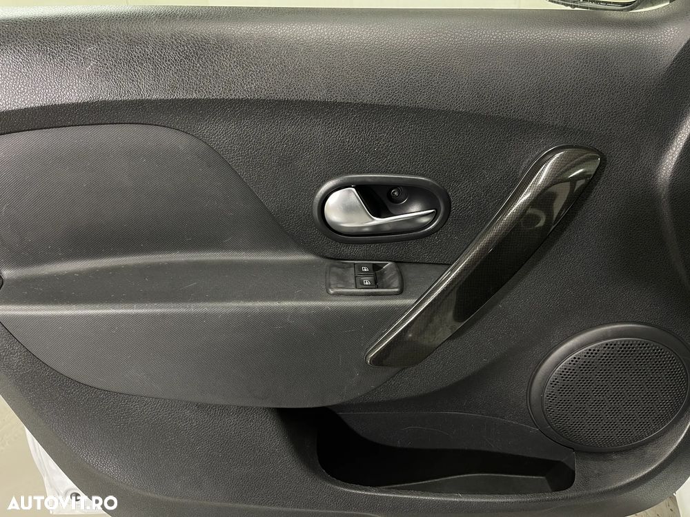 Dacia Logan 1.5 Blue dCi Laureate - 16