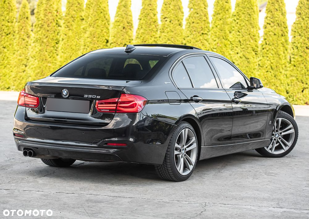 BMW Seria 3 330e iPerformance Advantage - 9