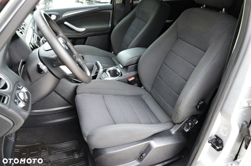 Ford Galaxy 2.0 TDCi Titanium - 30