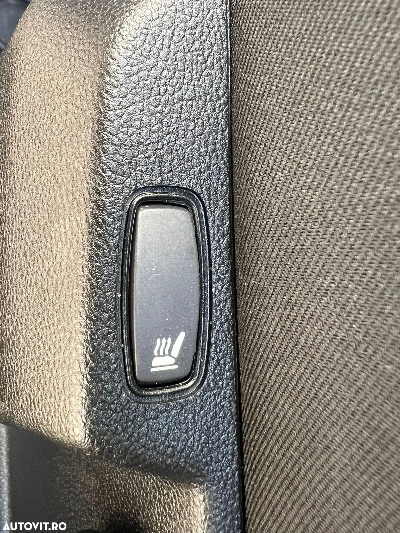 Dacia Duster 1.5 Blue dCi 4WD Prestige jante 16" - 35